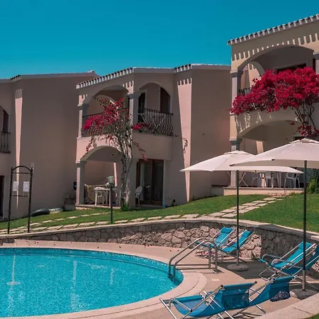 The Fantastic Residenza Badus-1 Bedroom Apartment Sleeps 4 -Seaview-No0814 * Badesi