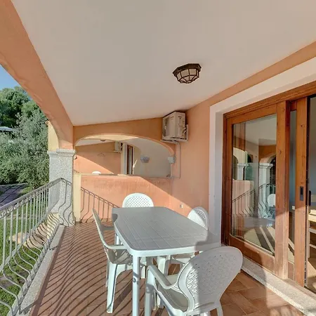 The Fantastic Residenza Badus-1 Bedroom Sleeps 4 -seaview-no0814 Apartmán *