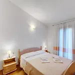 The Fantastic Residenza Badus-1 Bedroom Sleeps 4 -seaview-no0814 * Badesi