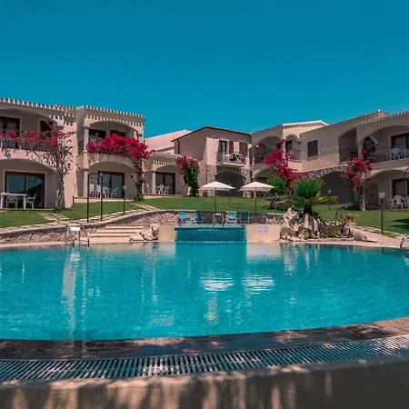 The Fantastic Residenza Badus One Bedroom Sleeps Four Child Num0814 *