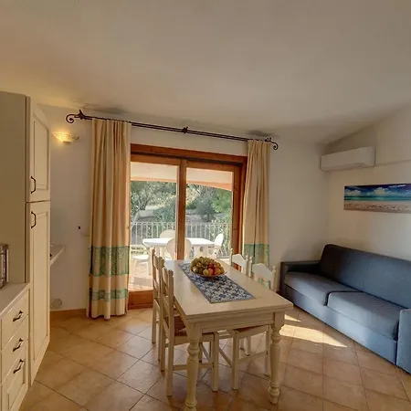 The Fantastic Residenza Badus-1 Bedroom Sleeps 4 -seaview-no0814 Badesi