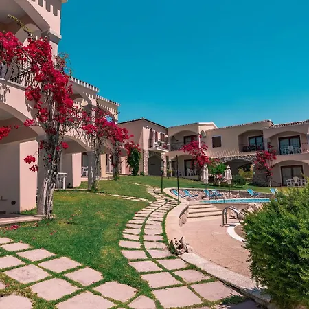 Daire The Fantastic Residenza Badus-1 Bedroom Sleeps 4 -seaview-no0814 *