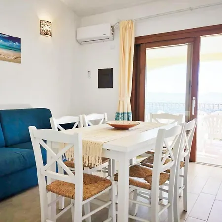 Apartmán The Fantastic Residenza Badus-1 Bedroom Sleeps 4 -seaview-no0814 *