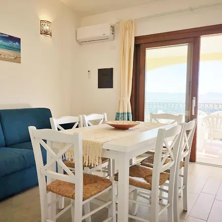 The Fantastic Residenza Badus-1 Bedroom Sleeps 4 -seaview-no0814 Apartmán Badesi