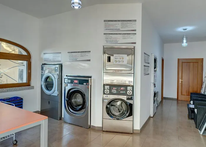 Appartement The Fantastic Residenza Badus-1 Bedroom Sleeps 4 -seaview-no0814 *
