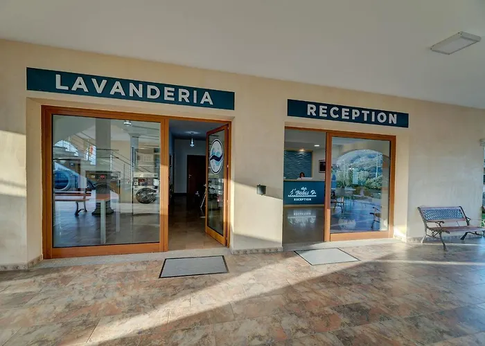 The Fantastic Residenza Badus-1 Bedroom Sleeps 4 -seaview-no0814 *